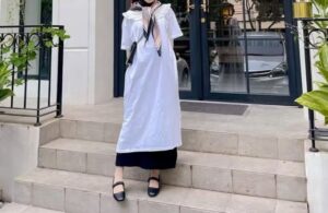 Neck Scarf dengan Dress Putih, Rok Hitam dan Ballerina Flats